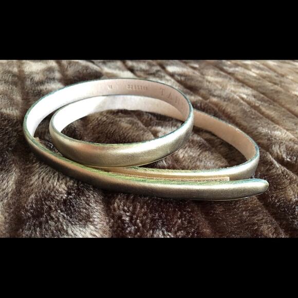 Tanner Gold Italian Leather Hook & Loop Belt - Picture 2 of 4